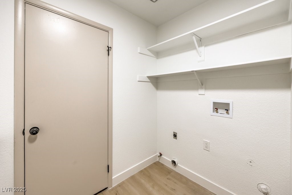 336 Merit Court Property Photo 26