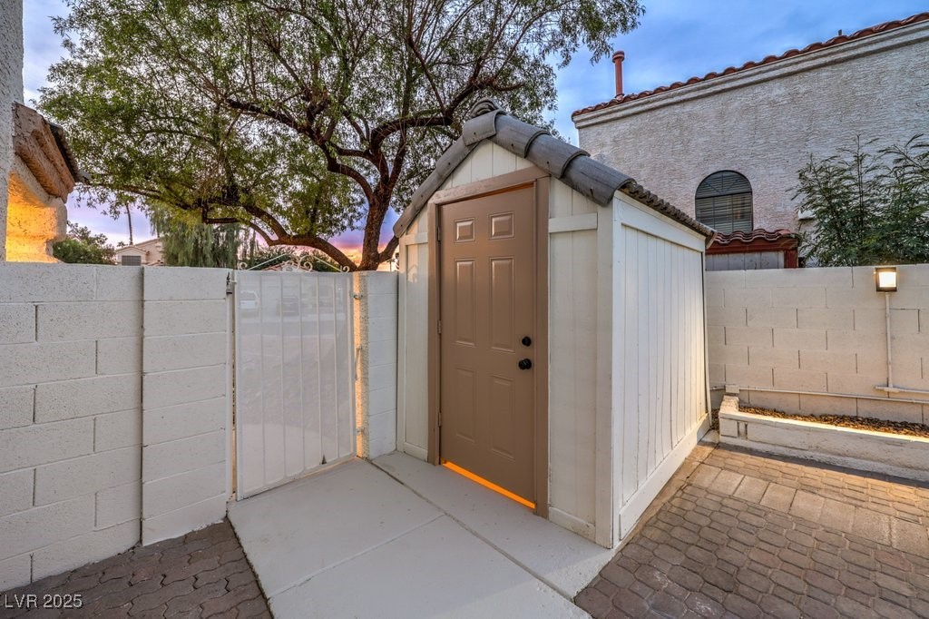 336 Merit Court Property Photo 36