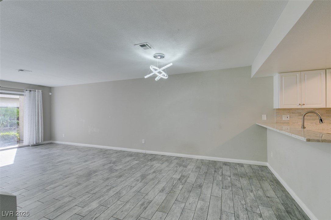 6250 West Flamingo Road 43 Property Photo 5
