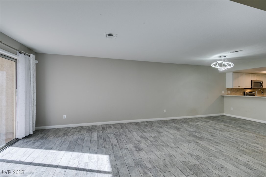 6250 West Flamingo Road 43 Property Photo 12