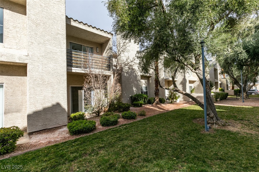 6250 West Flamingo Road 43 Property Photo 41