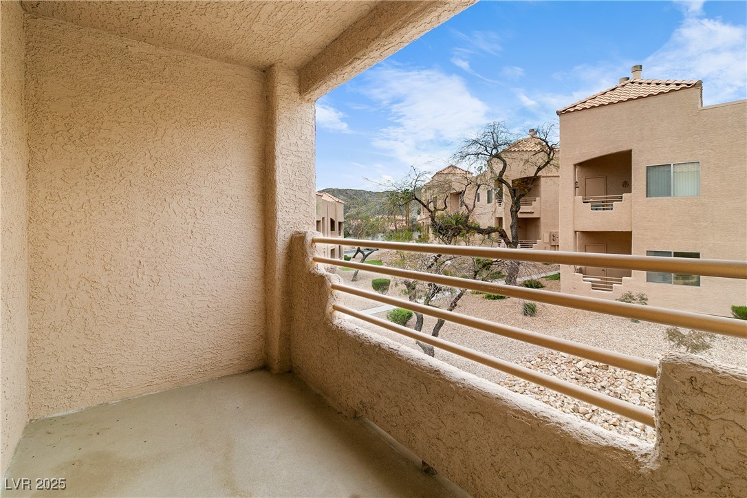 2232 Aspen Mirror Way 202 Property Photo 36