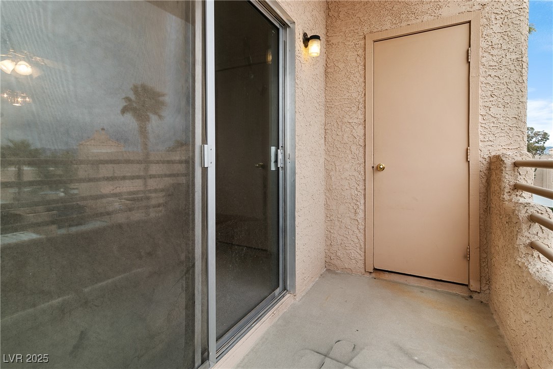 2232 Aspen Mirror Way 202 Property Photo 43
