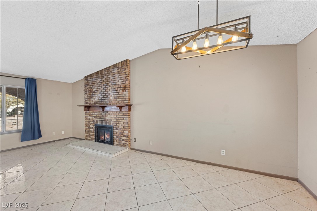 1841 Golden Shadow Drive Property Photo 5