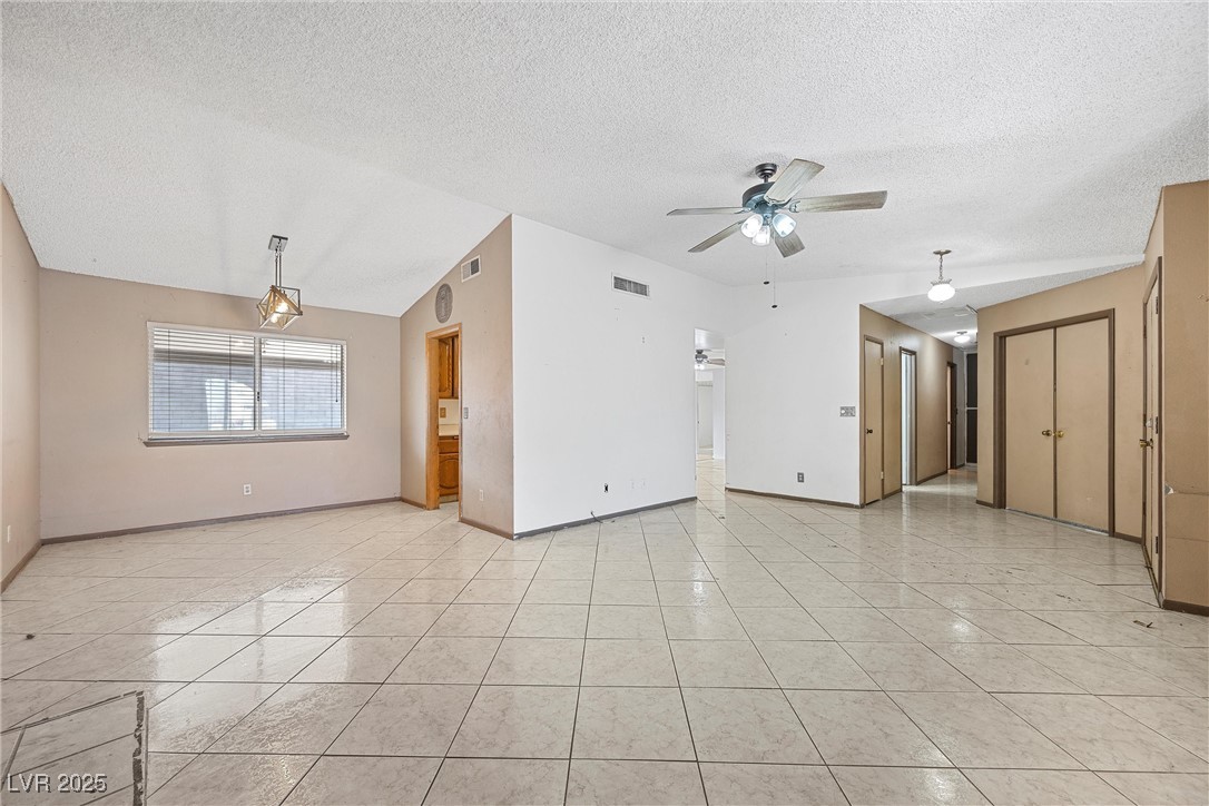 1841 Golden Shadow Drive Property Photo 14