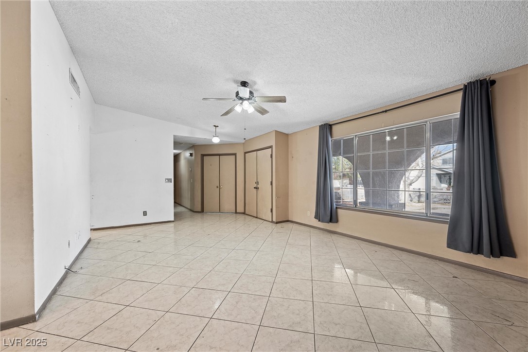 1841 Golden Shadow Drive Property Photo 15