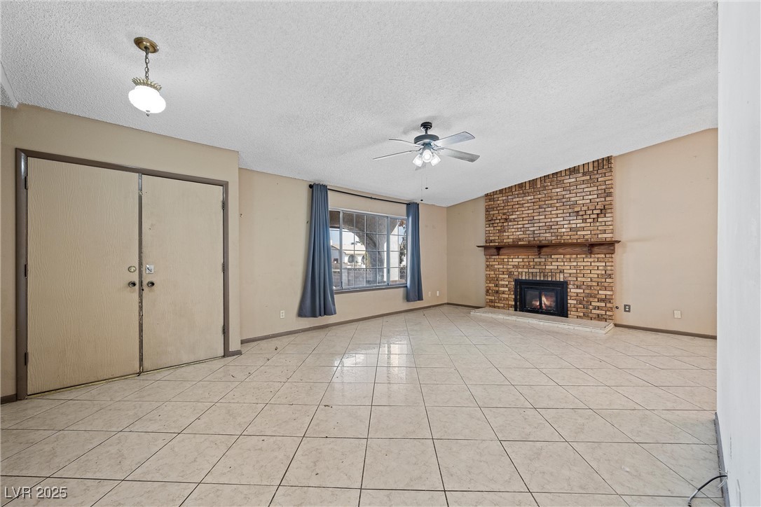 1841 Golden Shadow Drive Property Photo 19