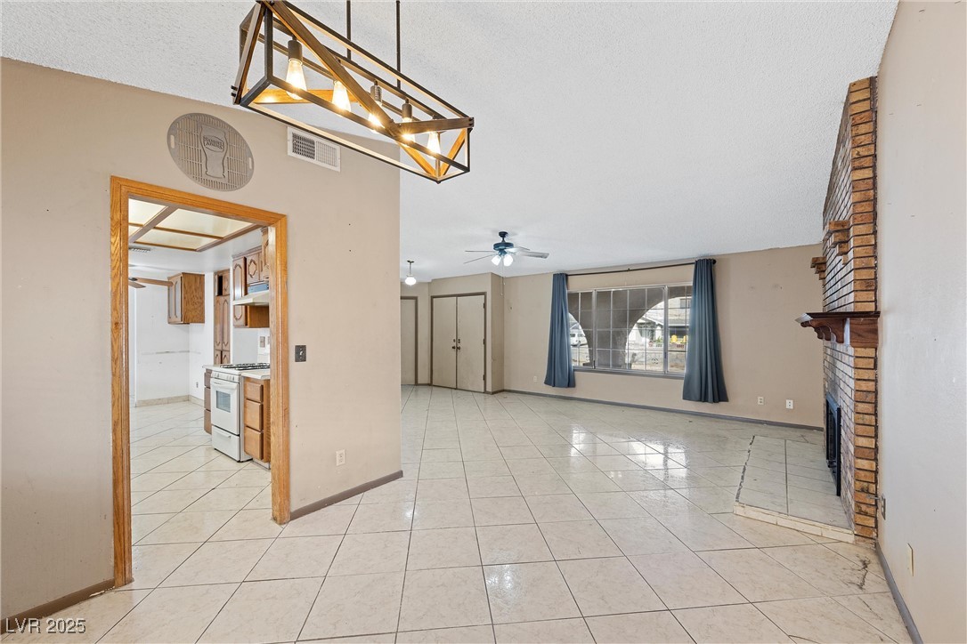 1841 Golden Shadow Drive Property Photo 20