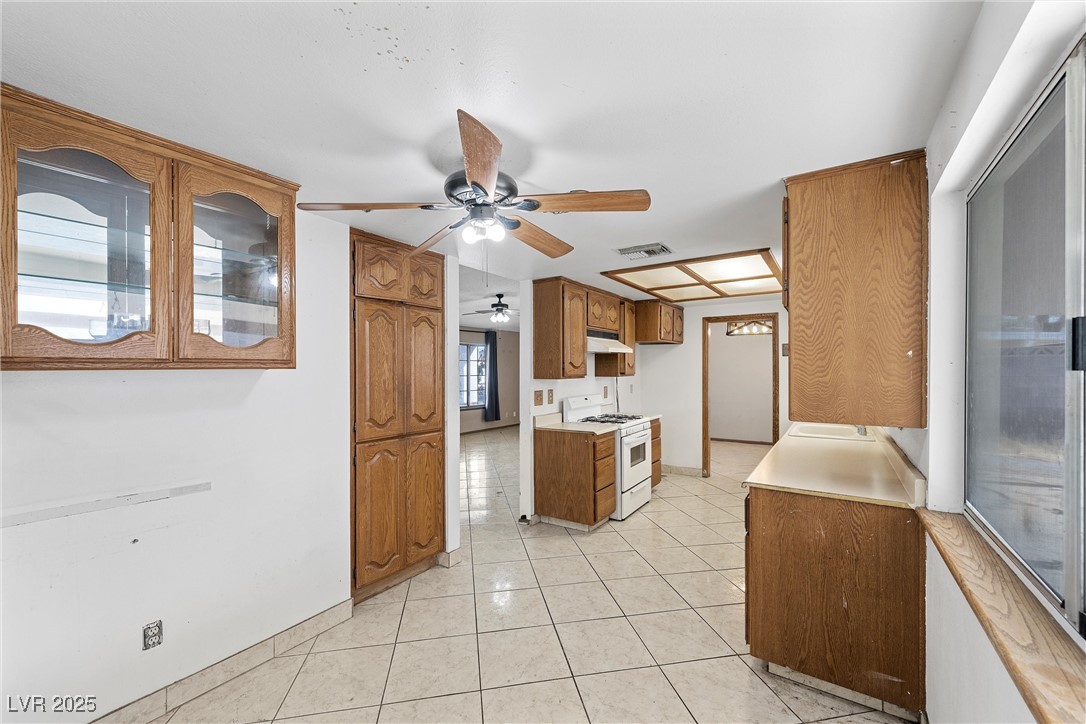 1841 Golden Shadow Drive Property Photo 23