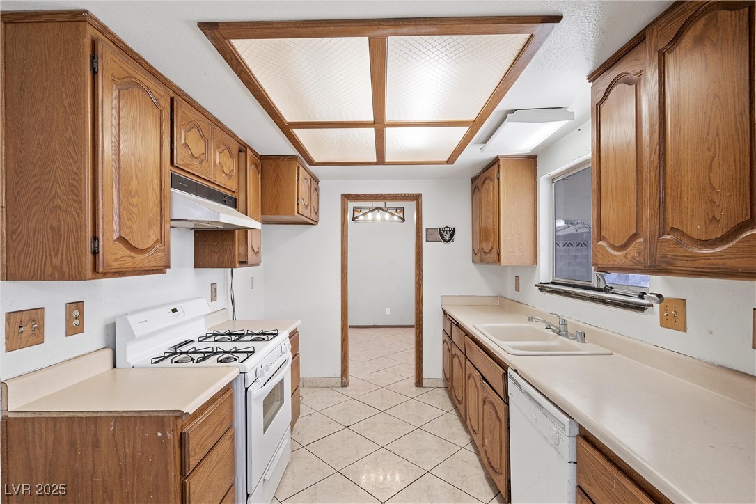 1841 Golden Shadow Drive Property Photo 25