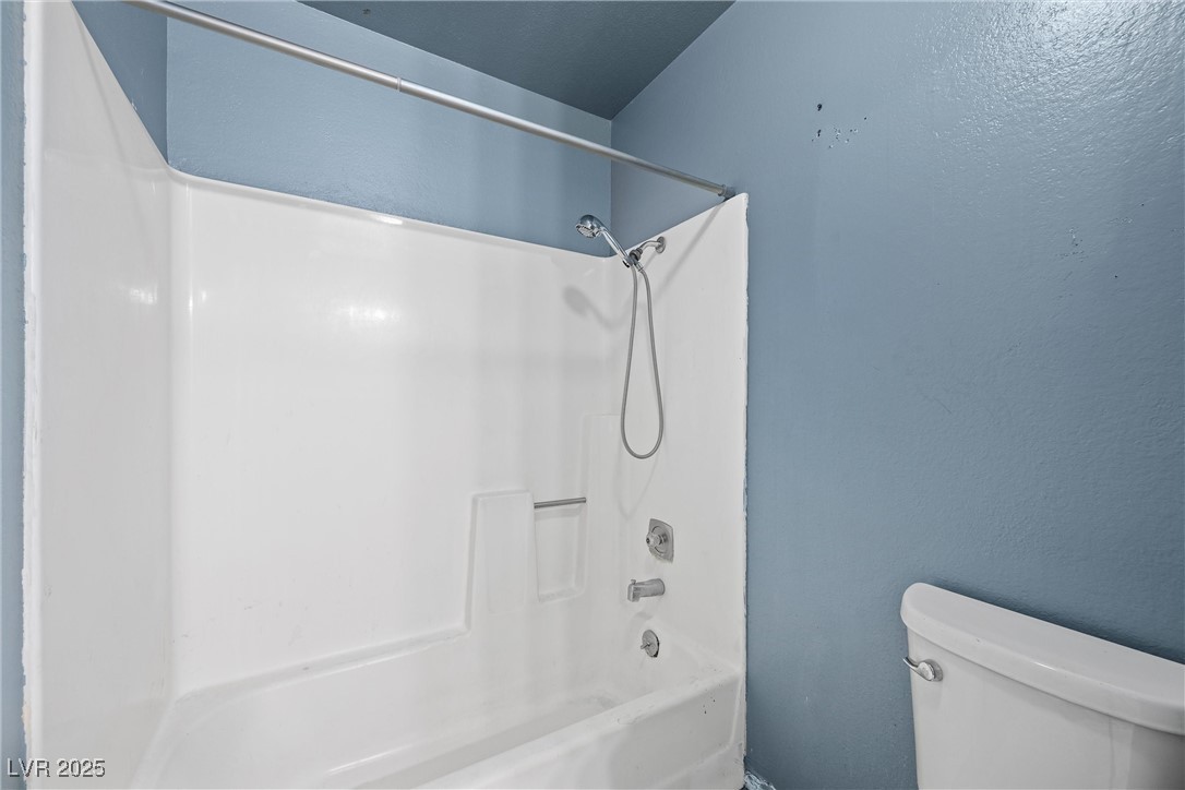1841 Golden Shadow Drive Property Photo 29