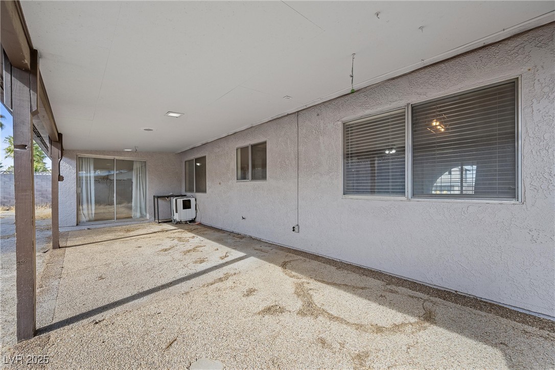 1841 Golden Shadow Drive Property Photo 34