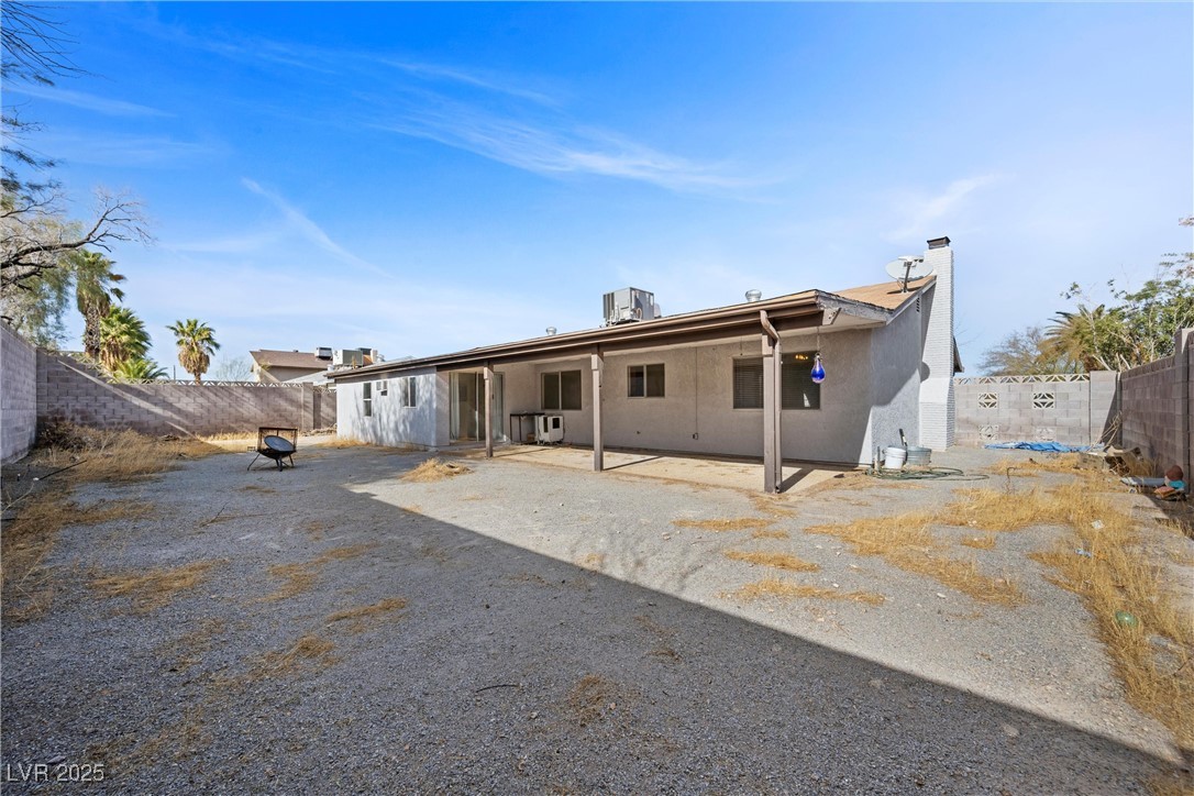 1841 Golden Shadow Drive Property Photo 36