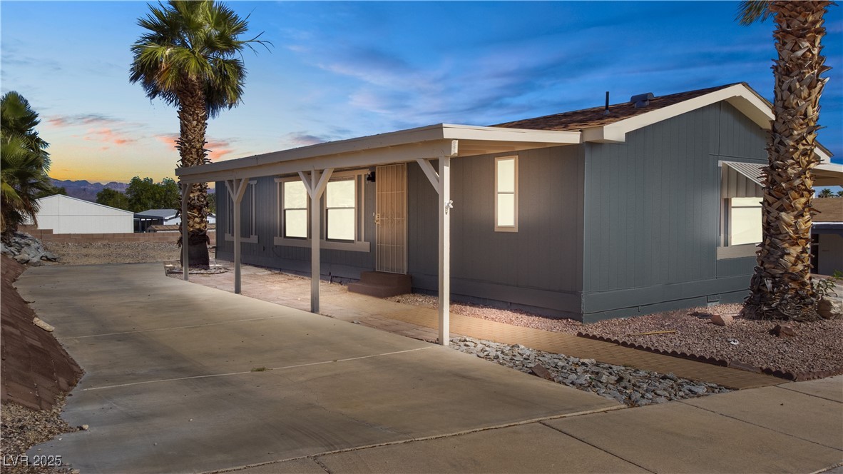 3312 Calanda Street Property Photo 2