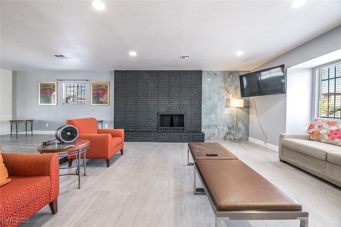 1521 Sombrero Drive Property Photo 10