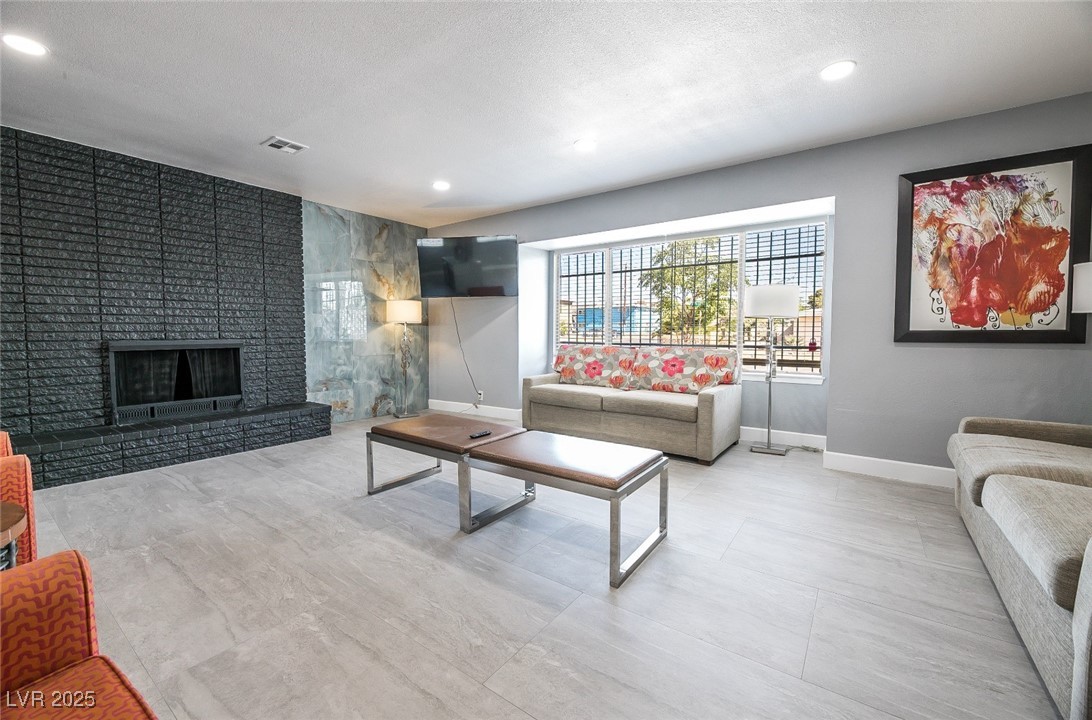1521 Sombrero Drive Property Photo 20