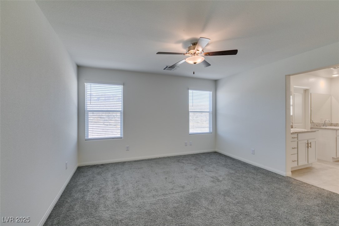 7107 Alabaster Peak Street Property Photo 32