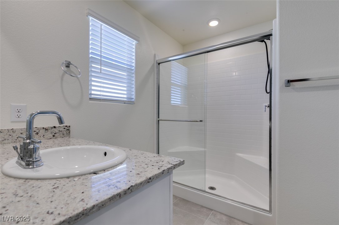 7107 Alabaster Peak Street Property Photo 36