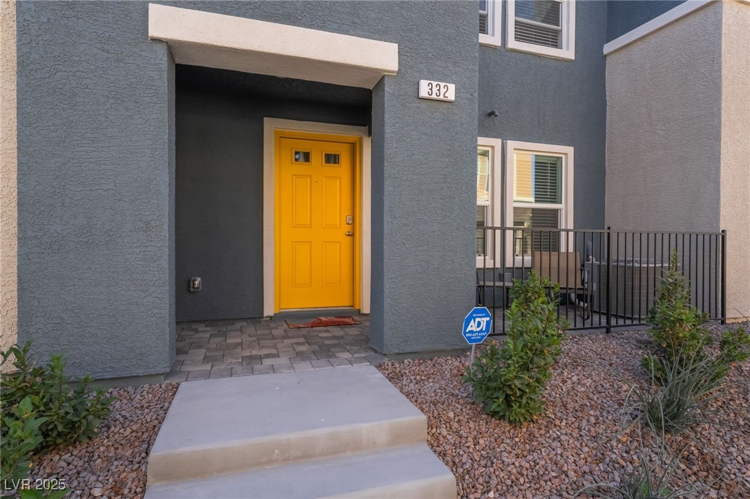 332 Pacific Sparrow Avenue Property Photo 5