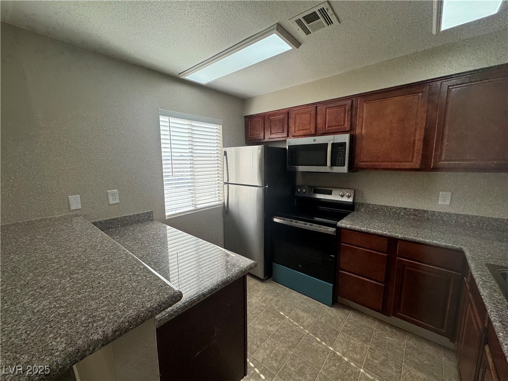 5471 Indian River Drive 402 Property Photo 2