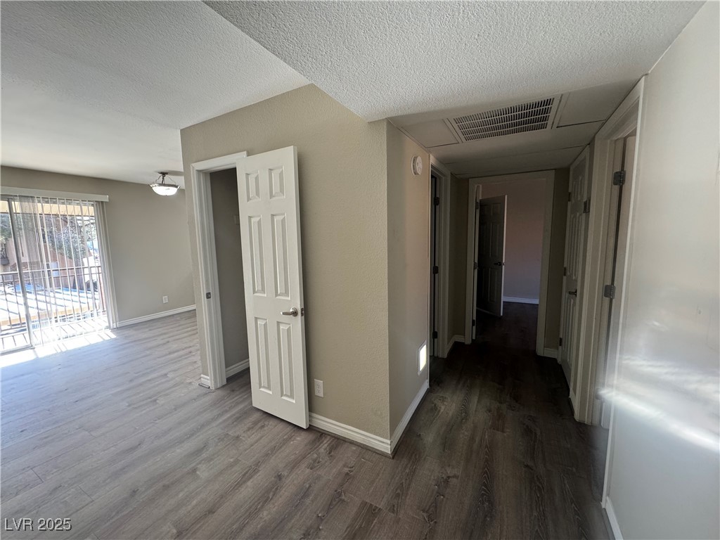 5471 Indian River Drive 402 Property Photo 5