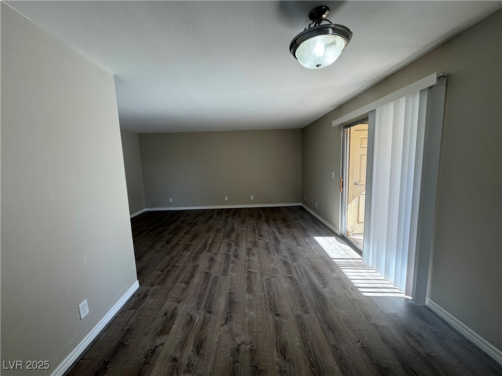 5471 Indian River Drive 402 Property Photo 15