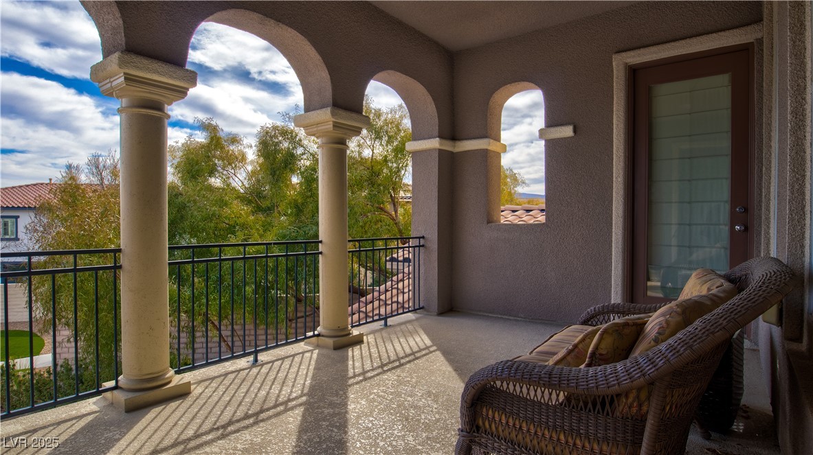 12118 La Carta Court Property Photo 18