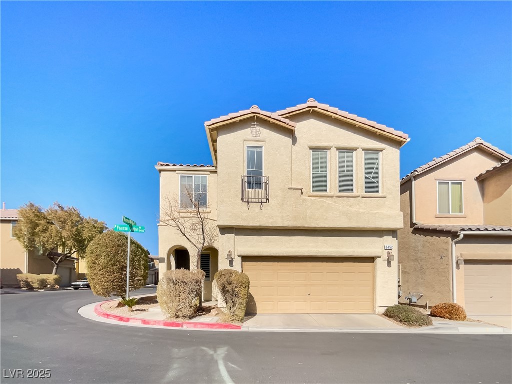8452 Viansa Loma Avenue Property Photo 1