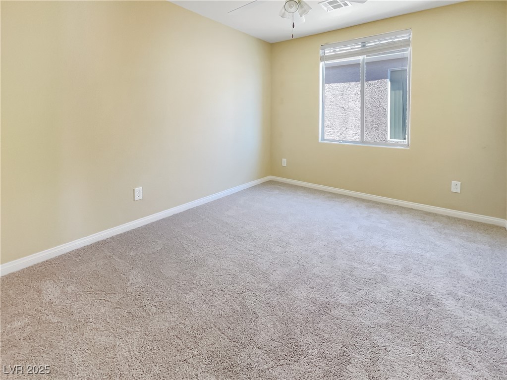 8452 Viansa Loma Avenue Property Photo 16