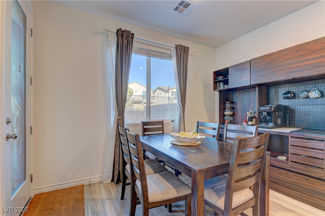 8827 Roadrunner Ravine Street Property Photo 7