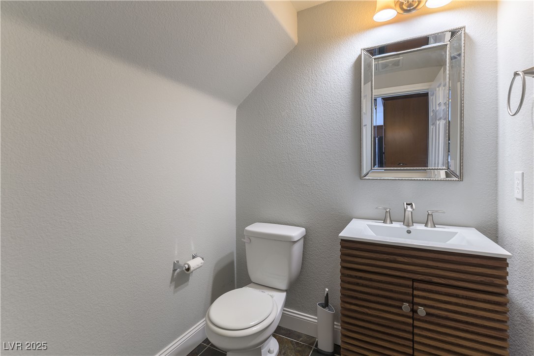 1525 Spiced Wine Avenue 12103 Property Photo 15