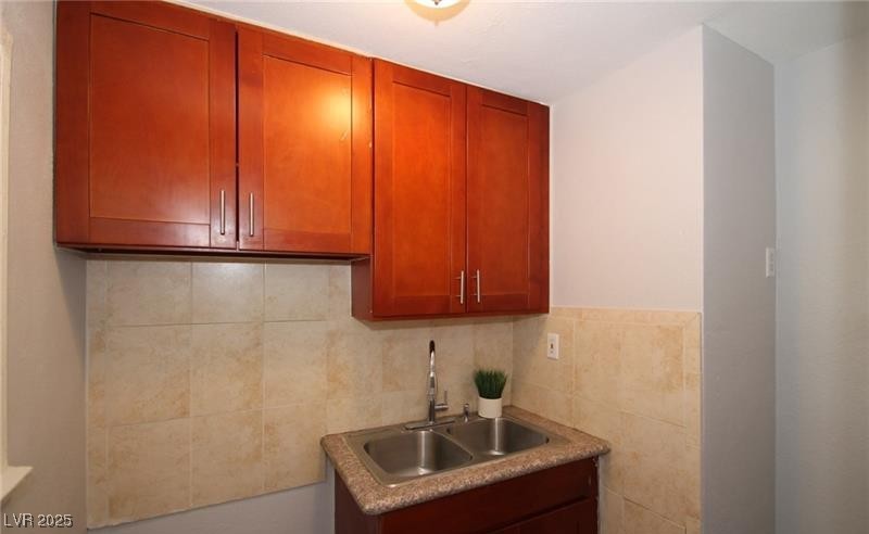 640 North 9th Street Property Photo 14