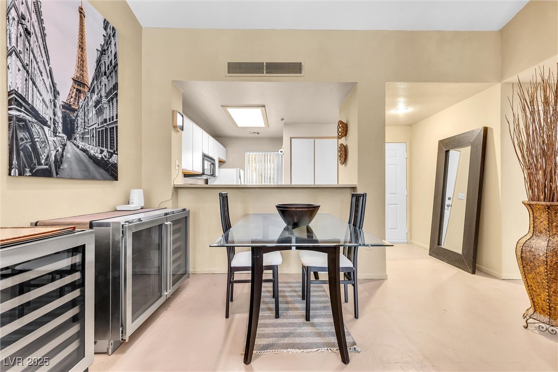 260 East Flamingo Road 311 Property Photo 7