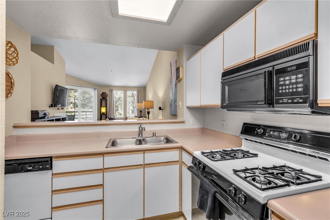 260 East Flamingo Road 311 Property Photo 11