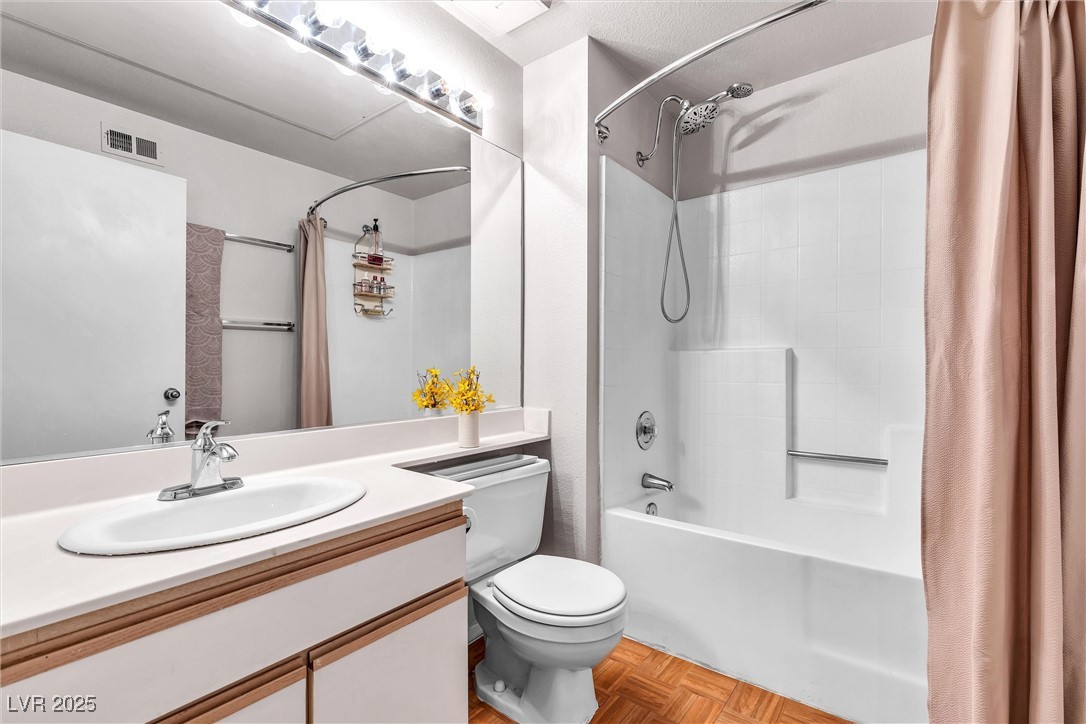 260 East Flamingo Road 311 Property Photo 20