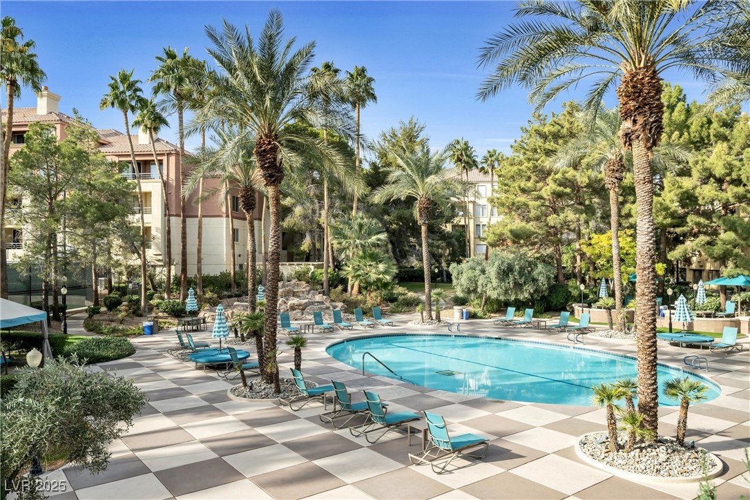 260 East Flamingo Road 311 Property Photo 35