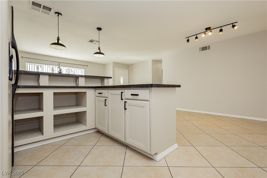 4666 Amberwood Lane Property Photo 16