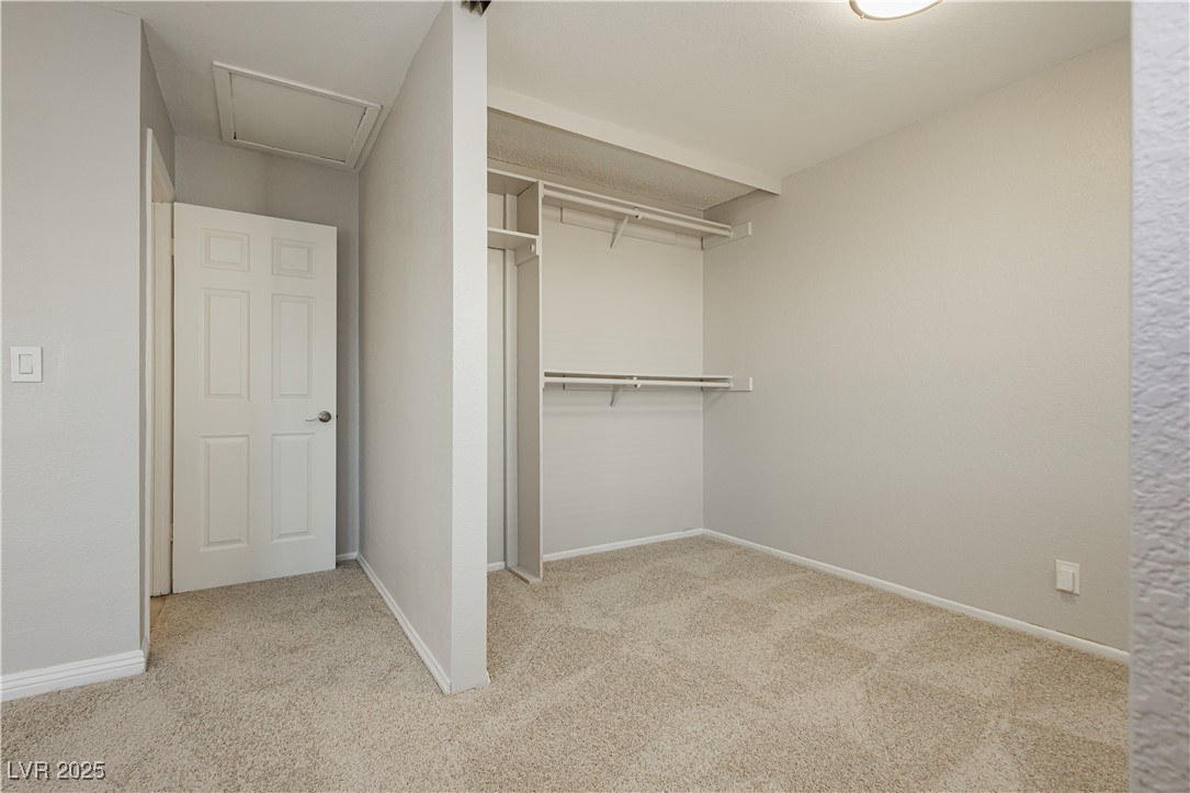 4666 Amberwood Lane Property Photo 21