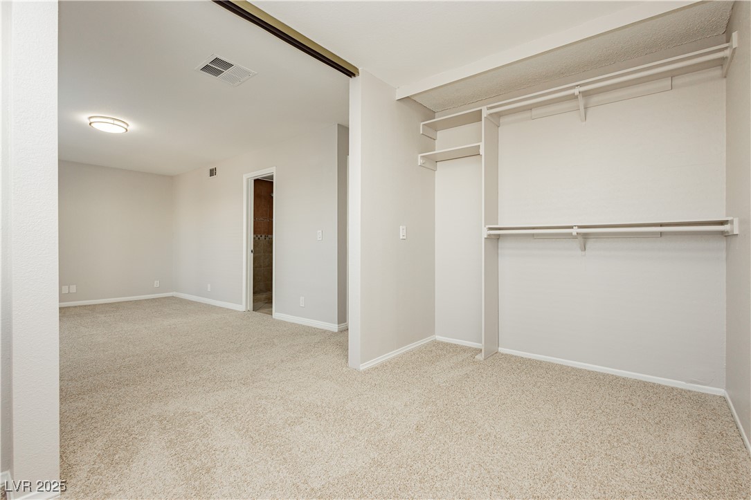 4666 Amberwood Lane Property Photo 22