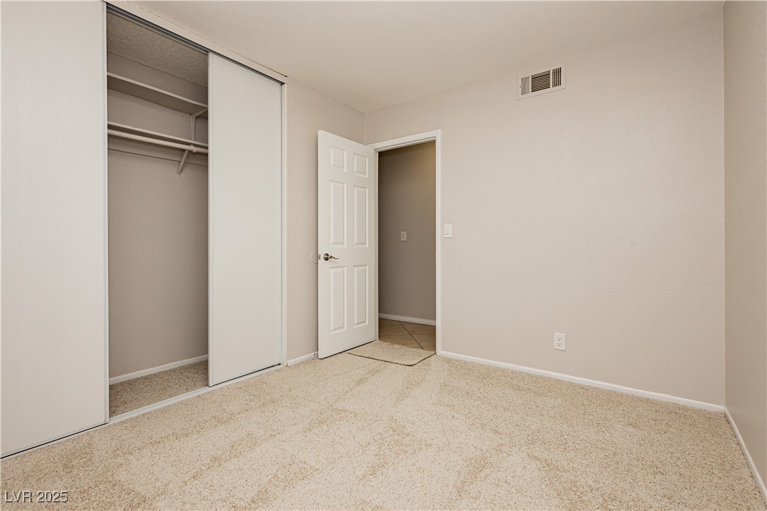 4666 Amberwood Lane Property Photo 28