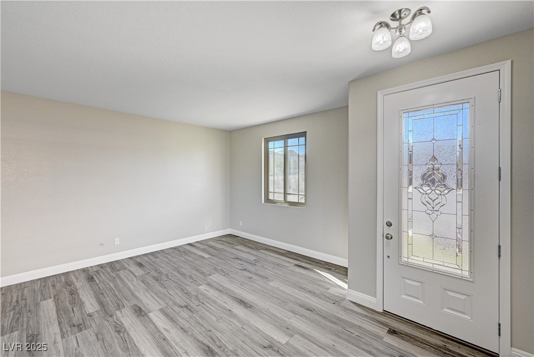 58 Desert Castle Court Property Photo 7