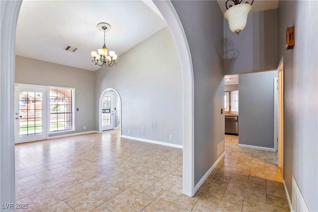 3665 South Pointe Circle Property Photo 8