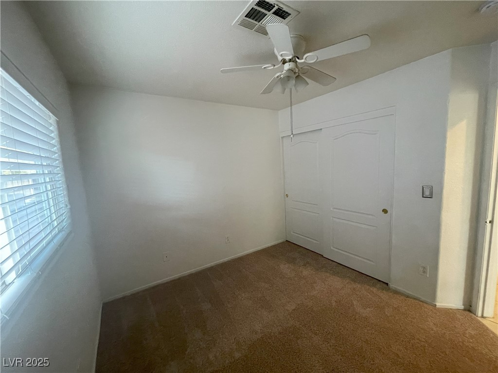 4912 Hostetler Avenue Property Photo 15