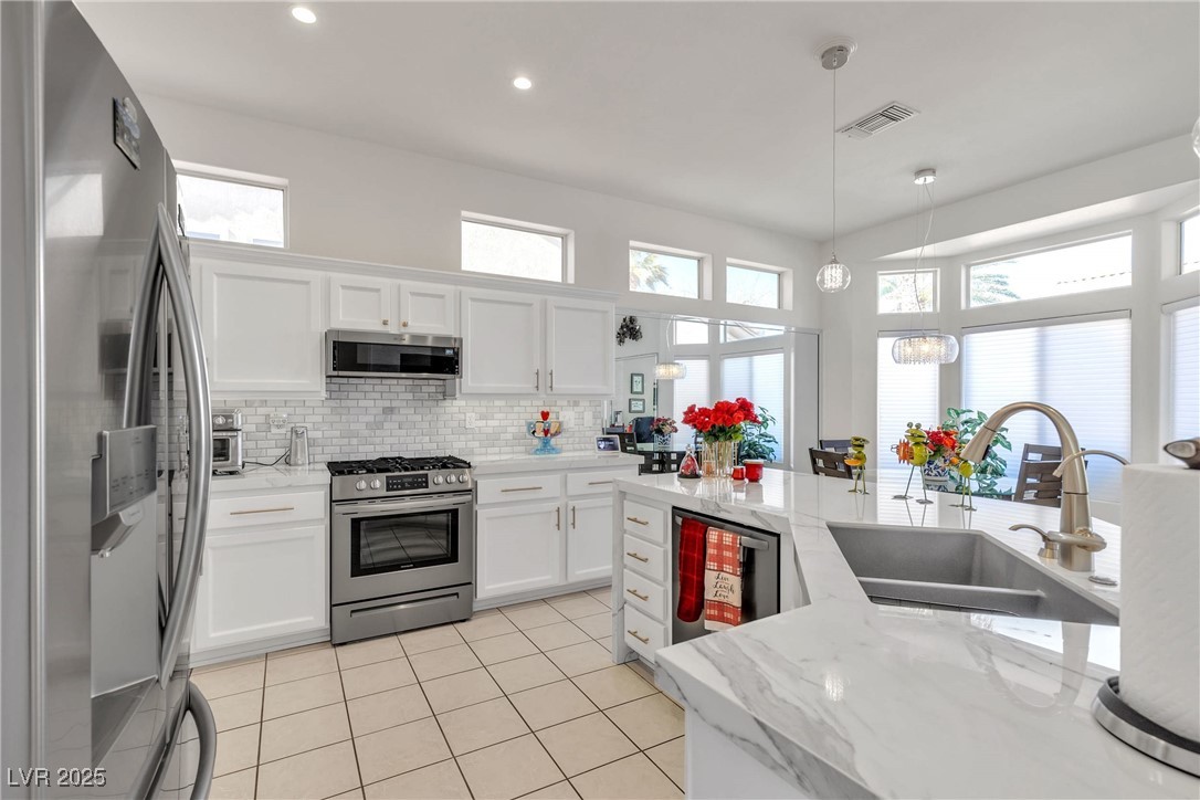 10708 Clear Meadows Drive Property Photo 6