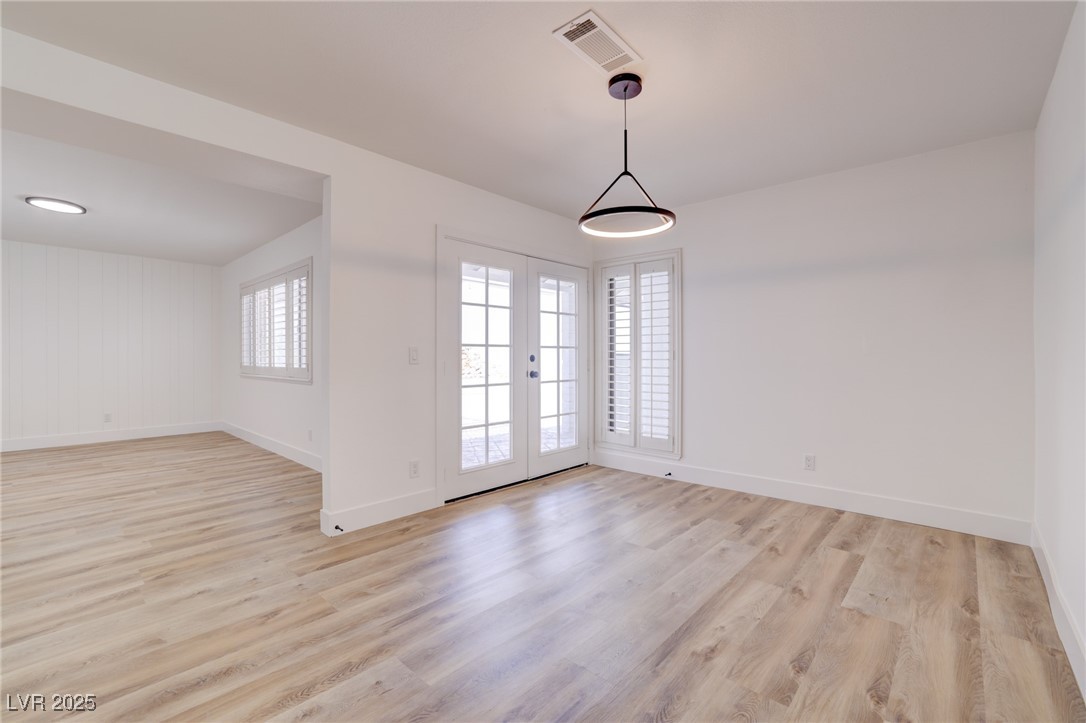 3511 Blackstone Street Property Photo 8