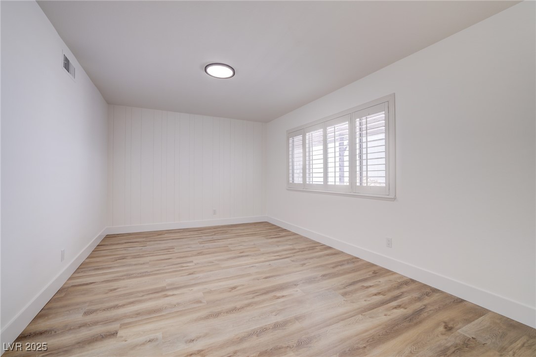 3511 Blackstone Street Property Photo 10