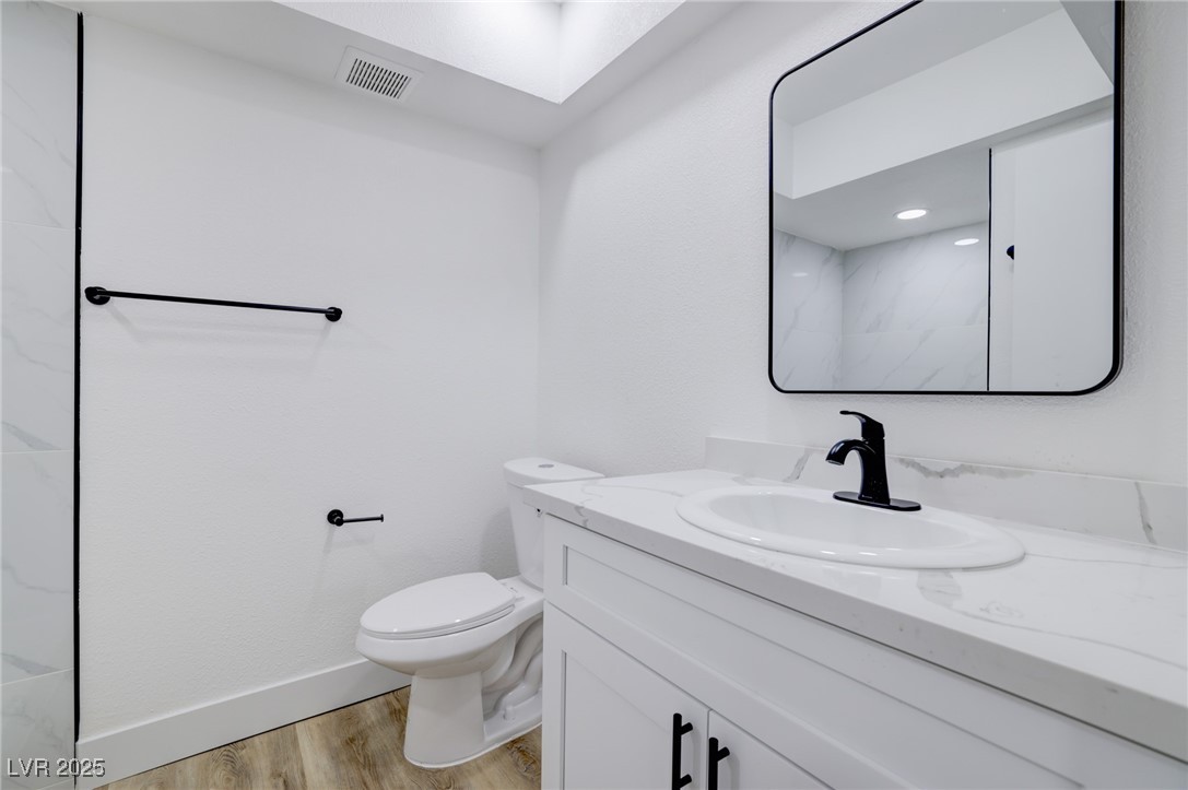 3511 Blackstone Street Property Photo 13