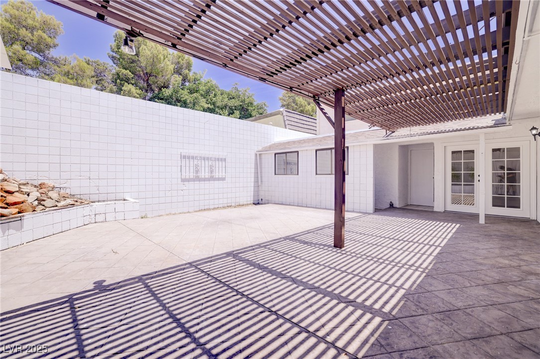 3511 Blackstone Street Property Photo 30