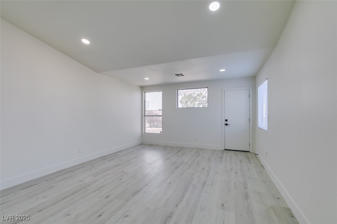 3721 Brentcove Drive Property Photo 21
