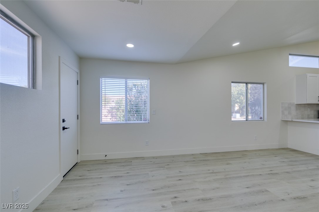 3721 Brentcove Drive Property Photo 23